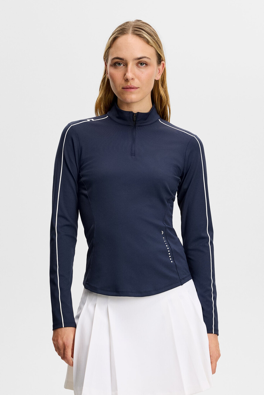 adiola mellomlag med kvart glidelås
