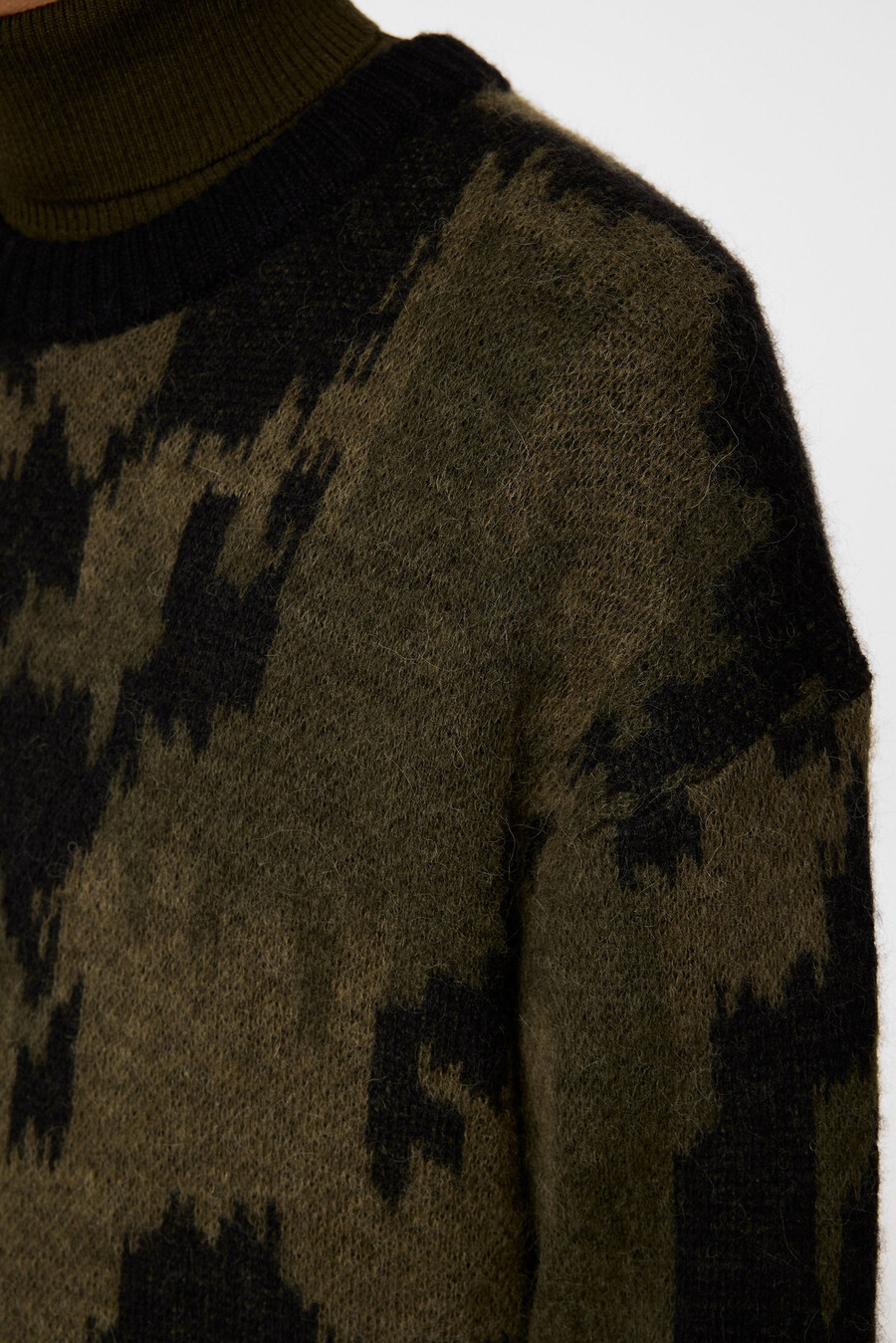 nate graphic jacquard strikk
