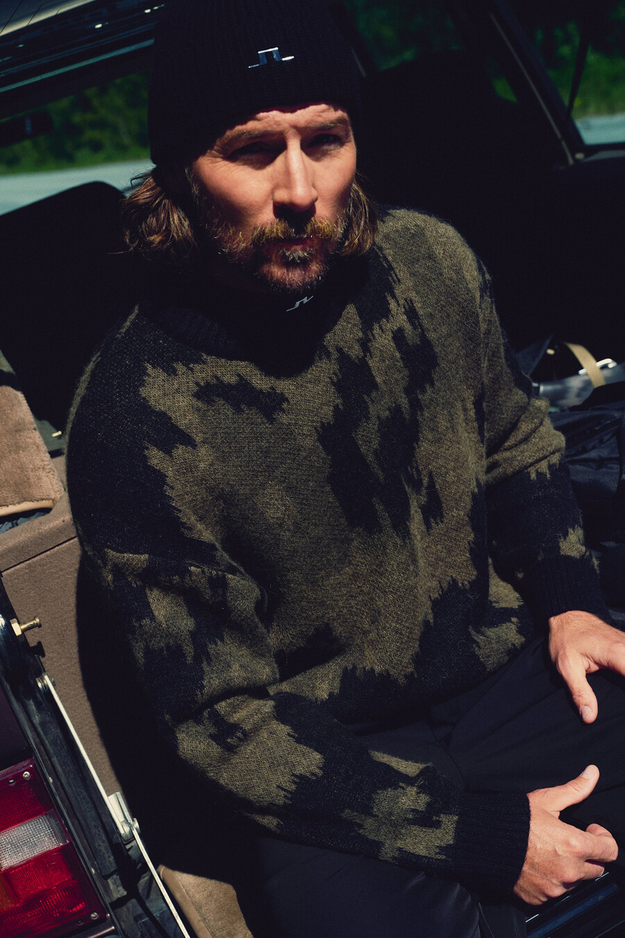 nate graphic jacquard strikk