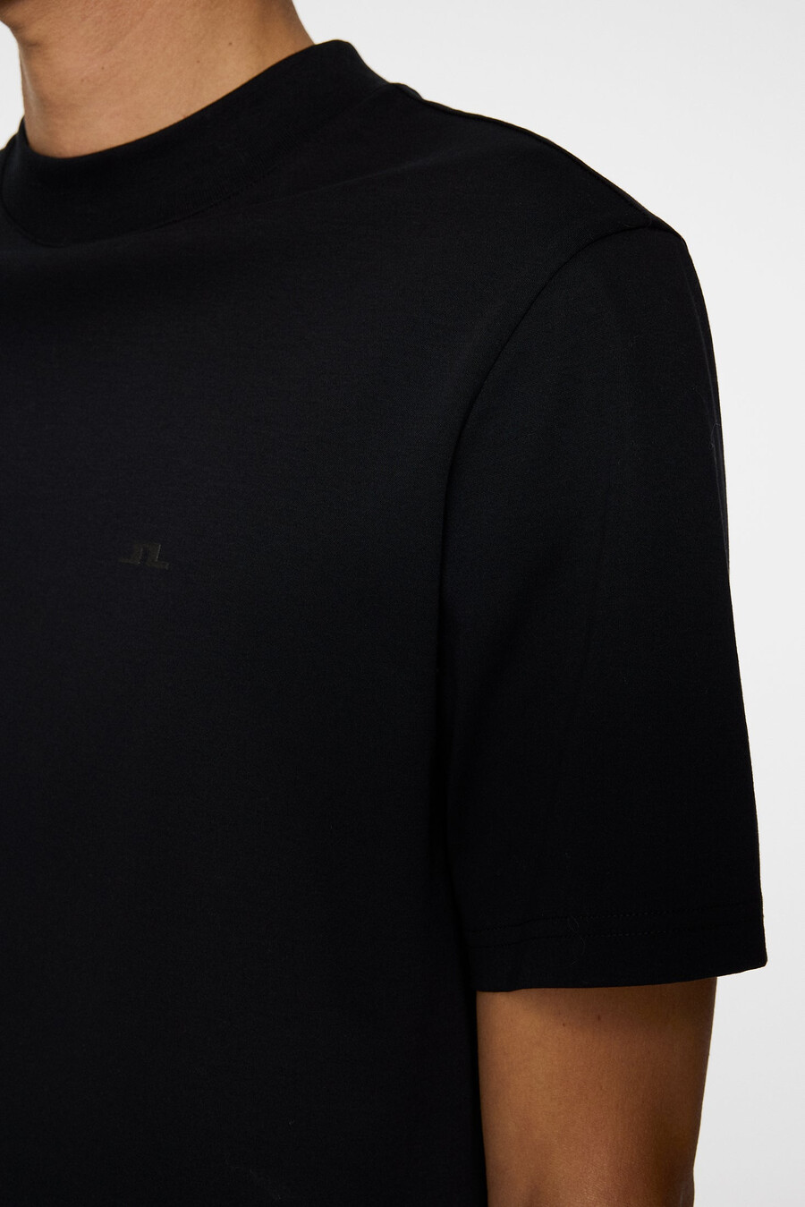 ace mock neck t-skjorte