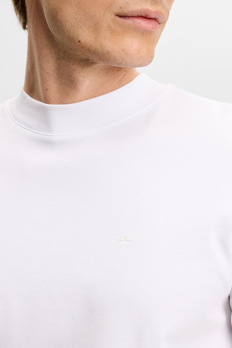 ace mock neck t-skjorte